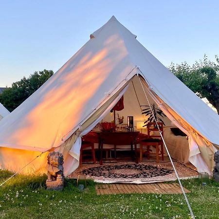 Sorby Glamping Hotel Klockrike Екстериор снимка